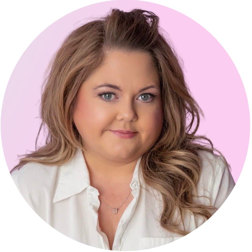 Jessica, creator of WanderWheels Living